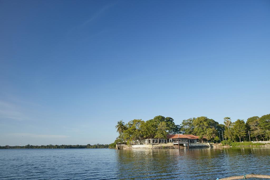 מלון פולונרואה Ekho Lake House מראה חיצוני תמונה